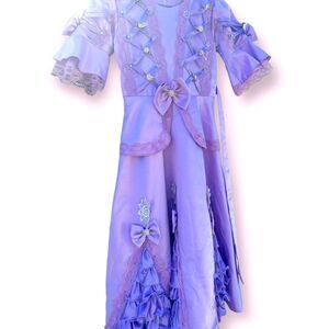 🖤 Happy Halloween | Rapunzel-esque Child’s Costume Dress